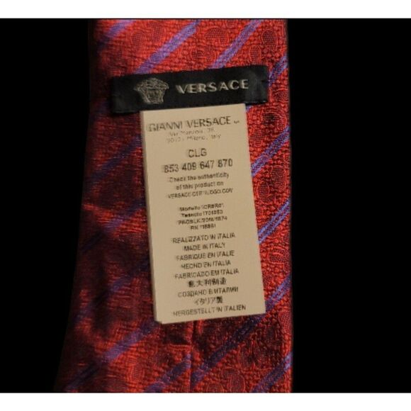 VERSACE Men's Red Striped Tie Made In Italy 100% Silk - Picture 3 of 5